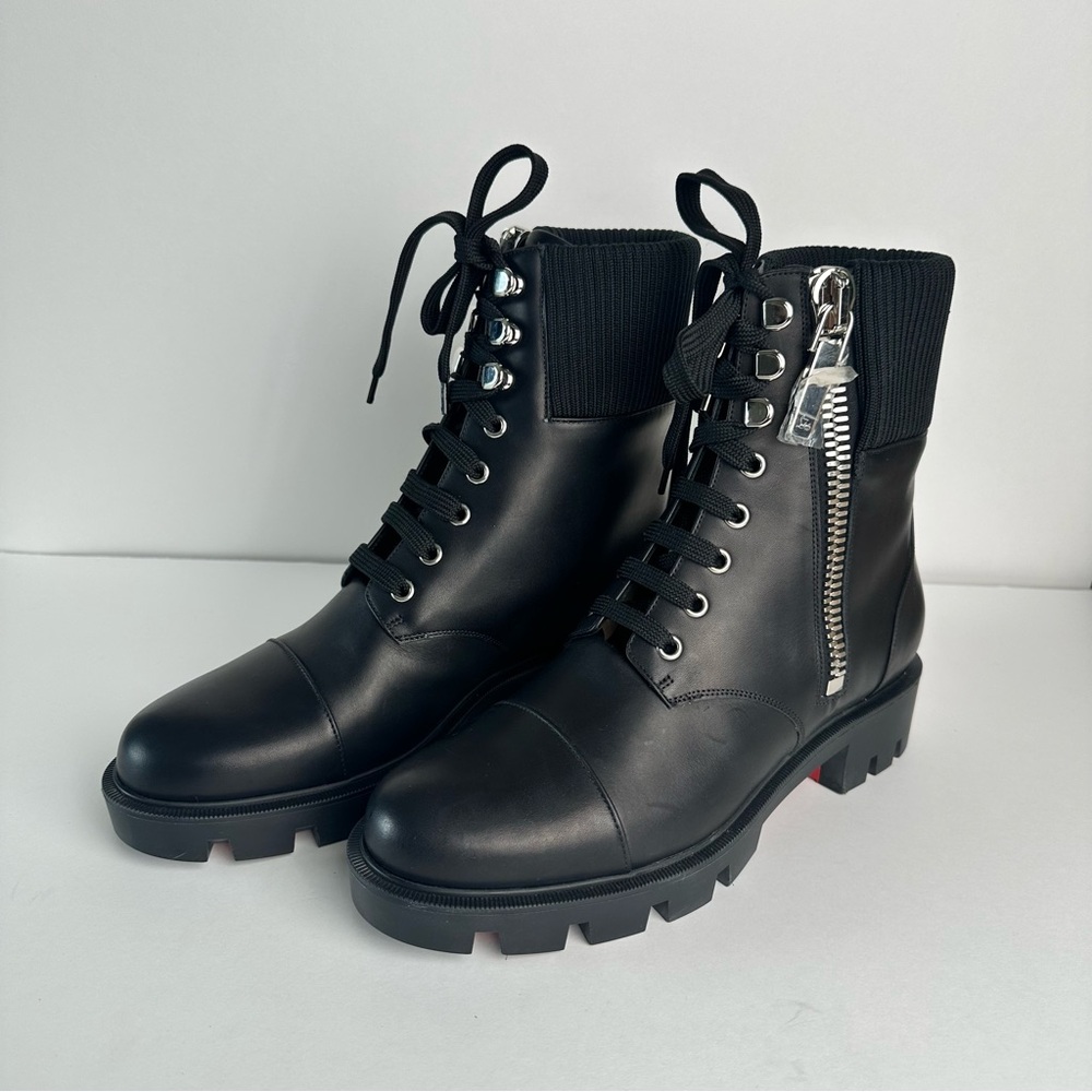 Christian Louboutin En Hiver Black Leather Lug Sole Boots 40 $1595 NIB